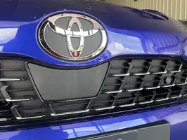 2025  Toyota Yaris - Image 22