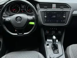 2018  Volkswagen Tiguan - Image 12