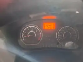 2013  Renault Logan - Image 26