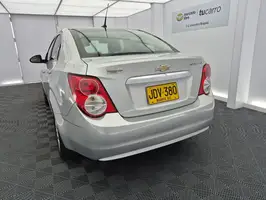 2017  Chevrolet Sonic - Image 13