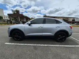 2021  Audi Q3 - Image 10