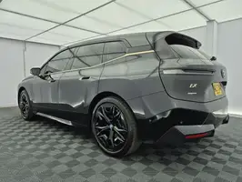 2025  Bmw Ix - Image 12