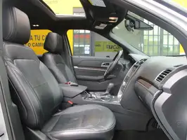 2019  Ford Explorer - Image 12