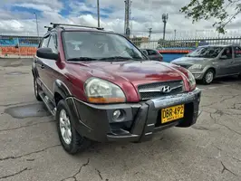 2009  Hyundai Tucson - Image 8