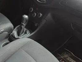 2017  Chevrolet Tracker - Image 11