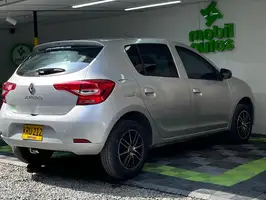 2022  Renault Sandero - Image 31