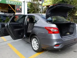 2018  Nissan Sentra - Image 36