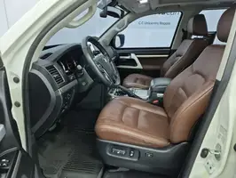 2019  Toyota Land - Image 21