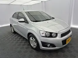 2016  Chevrolet Sonic - Image 8