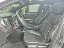 2021  Renault Captur - Image 18