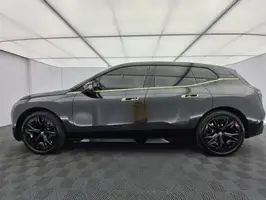 2025  Bmw Ix - Image 10