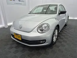 2016  Volkswagen Beetle - Image 10