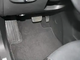 2020  Chevrolet Equinox - Image 46