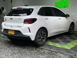 2023  Chevrolet Onix - Image 12