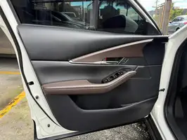 2023  Mazda Cx - Image 18