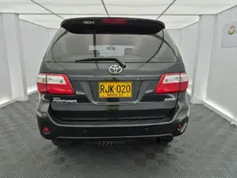 2011  Toyota Fortuner - Image 14