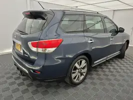 2015  Nissan Pathfinder - Image 36