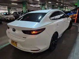 2022  Mazda 3 - Image 16