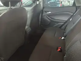 2025  Chevrolet Tracker - Image 16