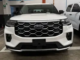 2025  Ford Explorer - Image 19