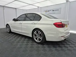 2018  Bmw Serie - Image 32
