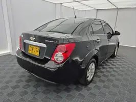 2015  Chevrolet Sonic - Image 16