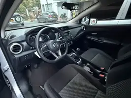 2022  Nissan Versa - Image 18