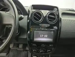 2020  Renault Duster - Image 45