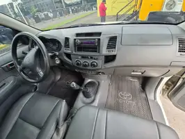 2014  Toyota Hilux - Image 20