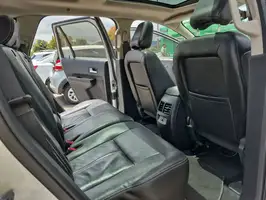 2010  Ford Edge - Image 18