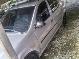 2013  Renault Logan - Image 29