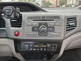 2012  Honda Civic - Image 22