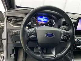 2020  Ford Explorer - Image 22