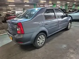 2011  Renault Logan - Image 17