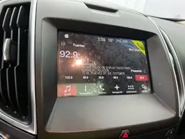 2017  Ford Edge - Image 22