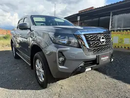 2025  Nissan Frontier - Image 20