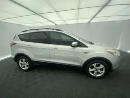 2015  Ford Escape - Image 17