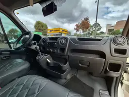 2020  Renault Master - Image 25