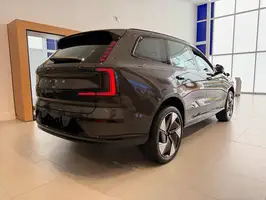 2025  Volvo Unknown - Image 27