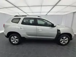 2022  Renault Duster - Image 16