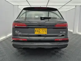 2022  Audi Q7 - Image 11