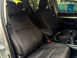 2022  Toyota Hilux - Image 19