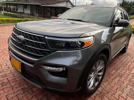 2023  Ford Explorer - Image 8