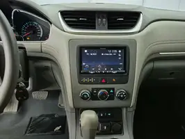 2016  Chevrolet Traverse - Image 24