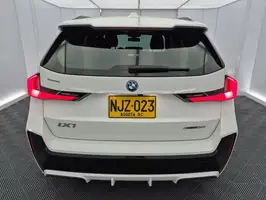 2025  Bmw Ix1 - Image 33