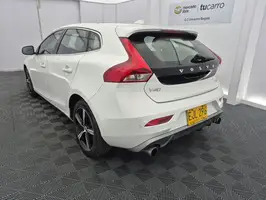 2018  Volvo Unknown - Image 12