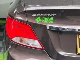 2017  Hyundai Accent - Image 15