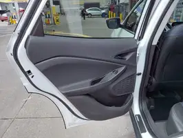 2023  Chevrolet Tracker - Image 25