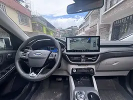 2024  Ford Escape - Image 25