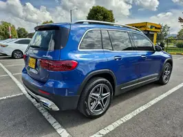 2025  Mercedes Unknown - Image 17